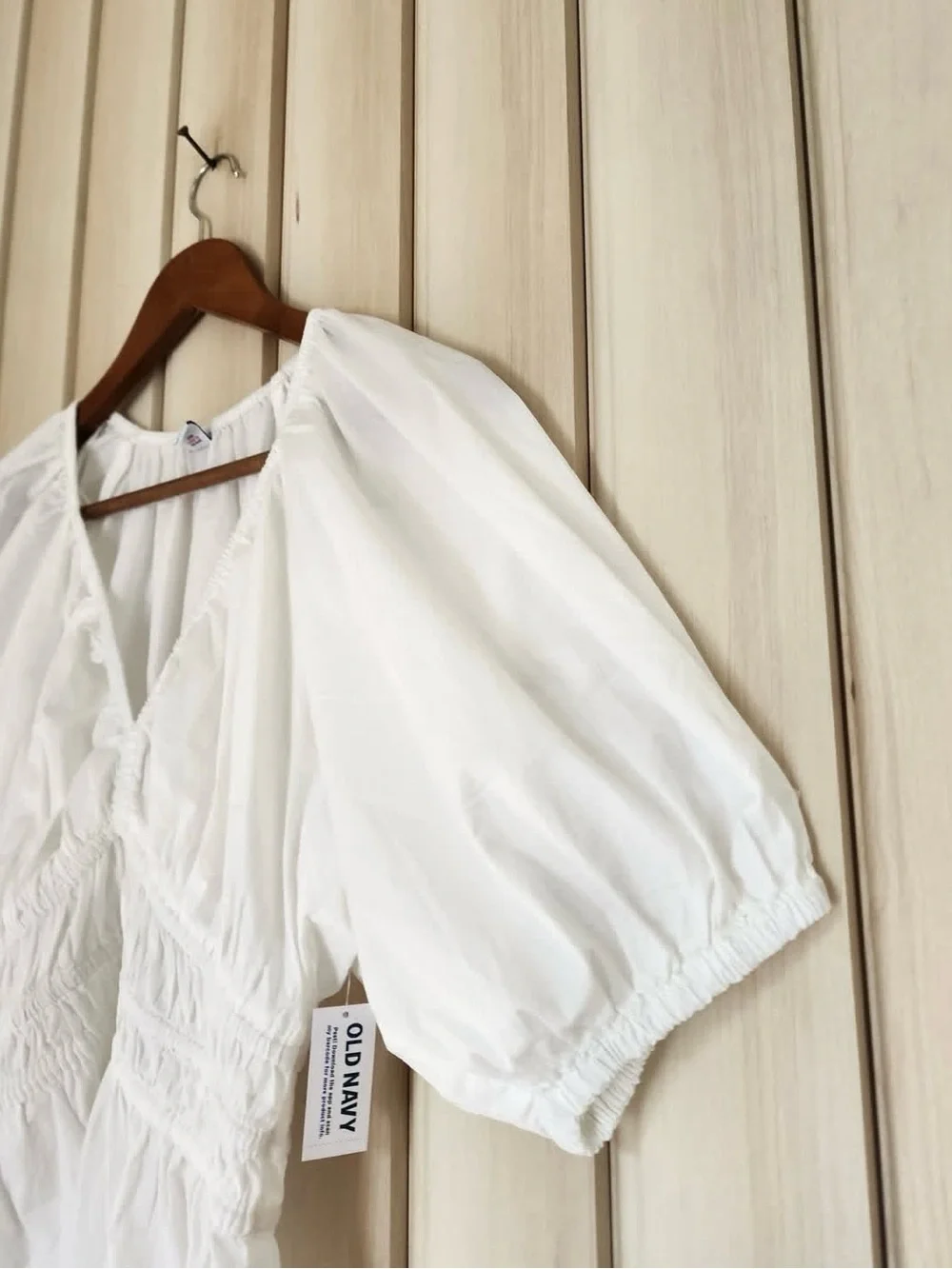 Old Navy White Puff-Sleeve Smocked V-Neck Top